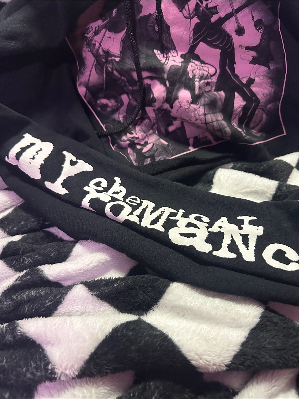 My Chemical Romance Black Cropped Hoodie with Pink Graphic - Picture 2 of 6